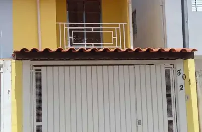 Casa com 2 quartos à venda na Avenida das Figueiras, Jardim Águas Claras, Bragança Paulista