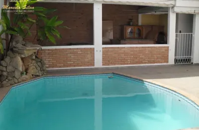 Casa  4 dormitórios , bairro nobre bragança paulista