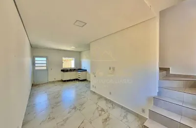 Sobrado no recanto amapola, residencial safira para locação ou venda