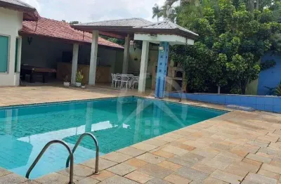 Casa com 6 quartos à venda na Rua Benedito Leite, 1, Vila Helena, Atibaia