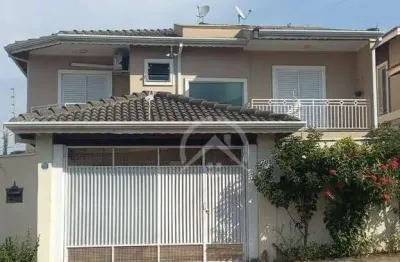 Sobrado com 3 dormitórios à venda, 138 m² por r$ 954.000 - jardim do lago - atibaia/sp
