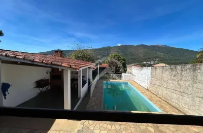 Casa estilo chácara/chalé com 3 dormitórios para alugar, 180 m² por r$ 4.050/mês - vila petrópolis - atibaia/sp