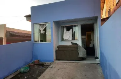 Casa para venda tem 50 metros quadrados com 2 quartos