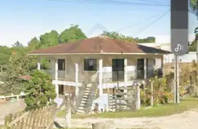 Sobrado à venda no bairro Jardim Nesita - Campina Grande do Sul/PR