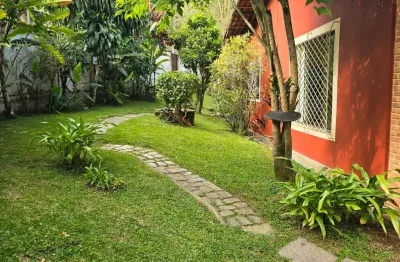 Ótima casa linear, pronta para morar, à venda no quitandinha!