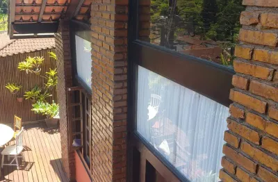 Excelente residência na região do quitandinha pronta para morar!