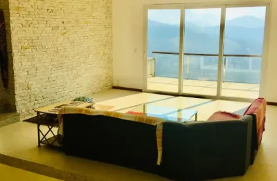 Casa em condomínio fechado com 4 quartos à venda no Nogueira, Petrópolis 