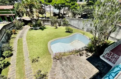 Casa com 5 quartos à venda no Mosela, Petrópolis 