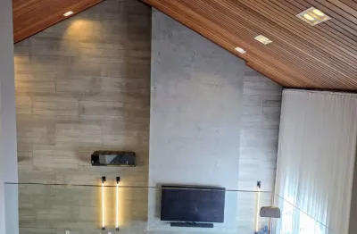 Casa em condomínio fechado à venda em Itaipava, Petrópolis 