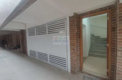 Casa Assobradada, 75m², 2 Suites, Vaga de Garagem privativa, Próximo ao Mercado Atacadista Assaí, no
