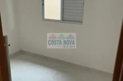 Casa em condomínio á venda com 45m², 1 dormitório, sala, cozinha e vaga de garagem na praia grande