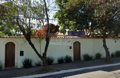 Excelente casa residencial/comercial. ideal família grande ou para uma clinica de repouso