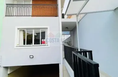Ampla casa assobradada, com e quartos, espaço gourmet e  6 vagas, vila mazzei