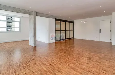 Apartamento à venda com 219m², 3 quartos sendo 3 suítes, 4 banheiros e 2 vagas na alameda tietê