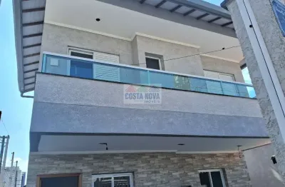 Casa individual para venda, 2 quartos sendo 1 suíte, 1 banheiro social, garagem para 3 veículos