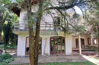 Sobrado de 520m² para reforma em terreno de 1.900m² na serra da cantareira