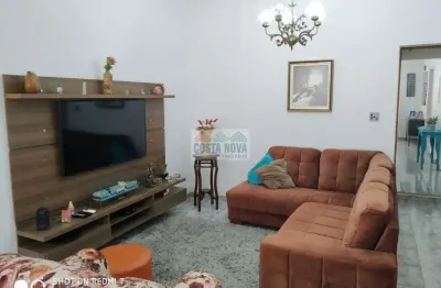 Apartamento com 3 quartos, 2 banheiros e 1 vaga de garagem. bairro boqueirão, 1quadra da praia