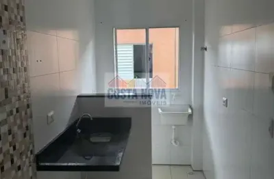 Casa sobreposta em condomínio fechado no bairro melvi em praia grande