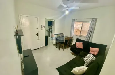 Exelente localização proximo a praia, apartamento com 1 quarto, todo reformado, no embaré