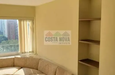 Apartamento 2 quartos com suíte e vaga em rua arborizada e residencial