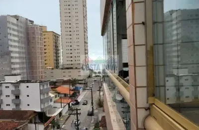 Apartamento no bairro da aviação, 2 dormitorios sendo uma suite, com duas vagas de garagem