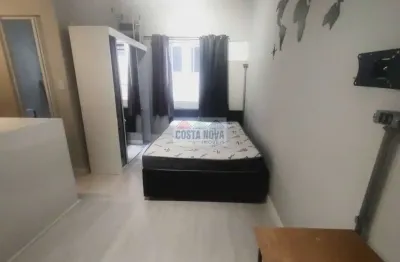 Kitnet mobiliada e reformada à venda. a 1 quarta da praia em são vicente