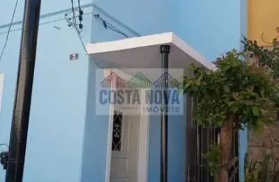 'estrutura sólida e muito espaço: seu novo lar com potencial de valorização!