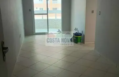 Apartamento vago, 2 dormitórios, 1 banheiro,1 vaga de garagem, próximo a praia da guilhermina