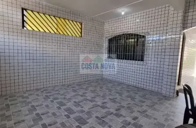 Sobrado com 2 quartos, 3 banheiros à 700m da praia na ocian - praia grande - sp