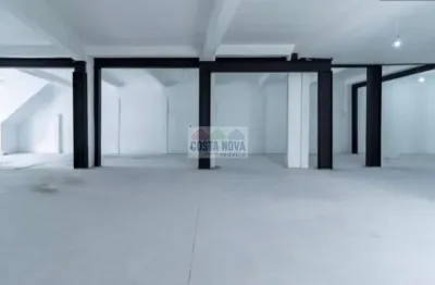 Salão comercial com 420 m² na abílio pedro ramos. energia trifásica e grande vão livre