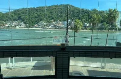 Amplo apartamento frente ao mar ,107m² com 3 quartos, localização privilegiada