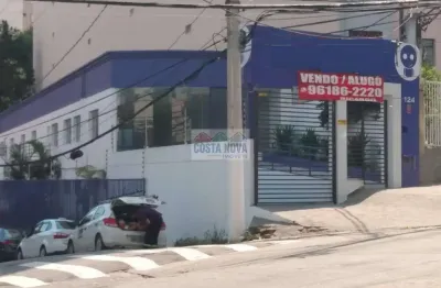 Galpão com renda na aclimação. excelente investimento. rua almeida torres, aclimação