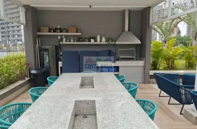 Living one: apto 2 dorm (1 suíte), varanda fechada, lazer completo e 2 vagas