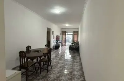 Apartamento à Venda na Ponta da Praia com 2 Quartos, Suíte e Garagem