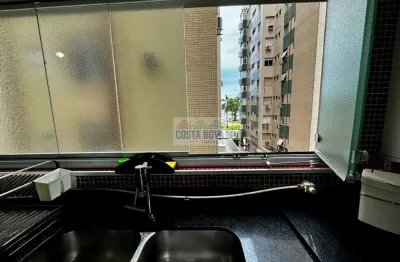 Apto 3 Dormitórios com Elevador Privativo e Vaga na Ponta da Praia e Perto do mar