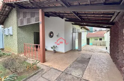 Casa à venda no bairro carlos prates, belo horizonte – 03 quartos, 03 vagas, quintal e barracão nos