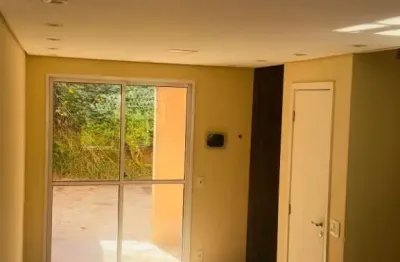 Casa em condomínio para venda ou locação em cotia - jardim petrópolis: 2 quartos, 1 sala, 2 banheiros, 2 vagas de garagem, 66m²