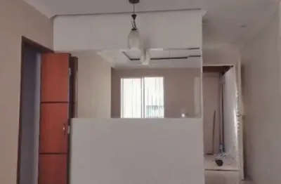 Casa em condomínio à venda em cotia-sp, 2 quartos, 2 salas, 2 banheiros, 1 vaga na garagem, 56m² - recanto arco verde