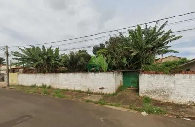 Terreno à venda no Jardim Paraíso II, Botucatu 