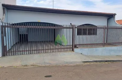 Casa 2 dormitorios com edicula a venda - centro - botucatu/sp