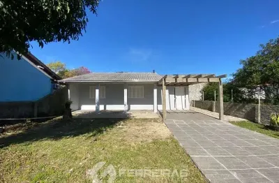 Casa à venda na nova tramandaí com 3 dormitórios, conforto e espaço para sua família