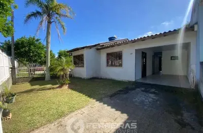 Casa para locação anual no bairro emboaba, em tramandaí, em localização tranquila e de fácil acesso