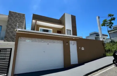 Casa com 4 quartos à venda na Rua Yolanda Cardoso, Lagoa, Macaé