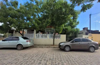 Casa com 4 quartos à venda no Serrambi, Ipojuca 