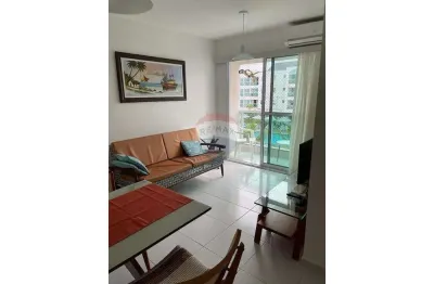 Apartamento com 3 quartos para alugar na Praia de Muro Alto, Ipojuca 