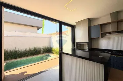 Casa térrea com 250m2, 3 quartos, escritório, 4 vagas, piscina, toda planejada no cond. quinta da mata i