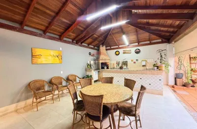 Sobrado à venda cond. jardim dos hibiscos 3 quartos 1 suíte com área gourmet