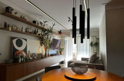 Apartamento com 03 quartos, 01 suíte, 95 metros , rua do professor