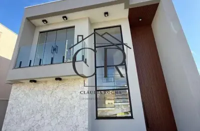 Casa novíssima localizada no hortovillas! com 4/4 sendo 3 suítes!
