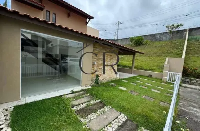 Totalmente reformada, pronta para morar, ao lado de vilas do atlântico!